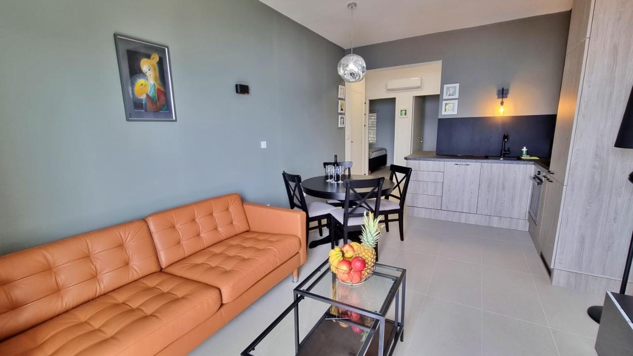 Apartment La Vie โอมิช ภายนอก รูปภาพ