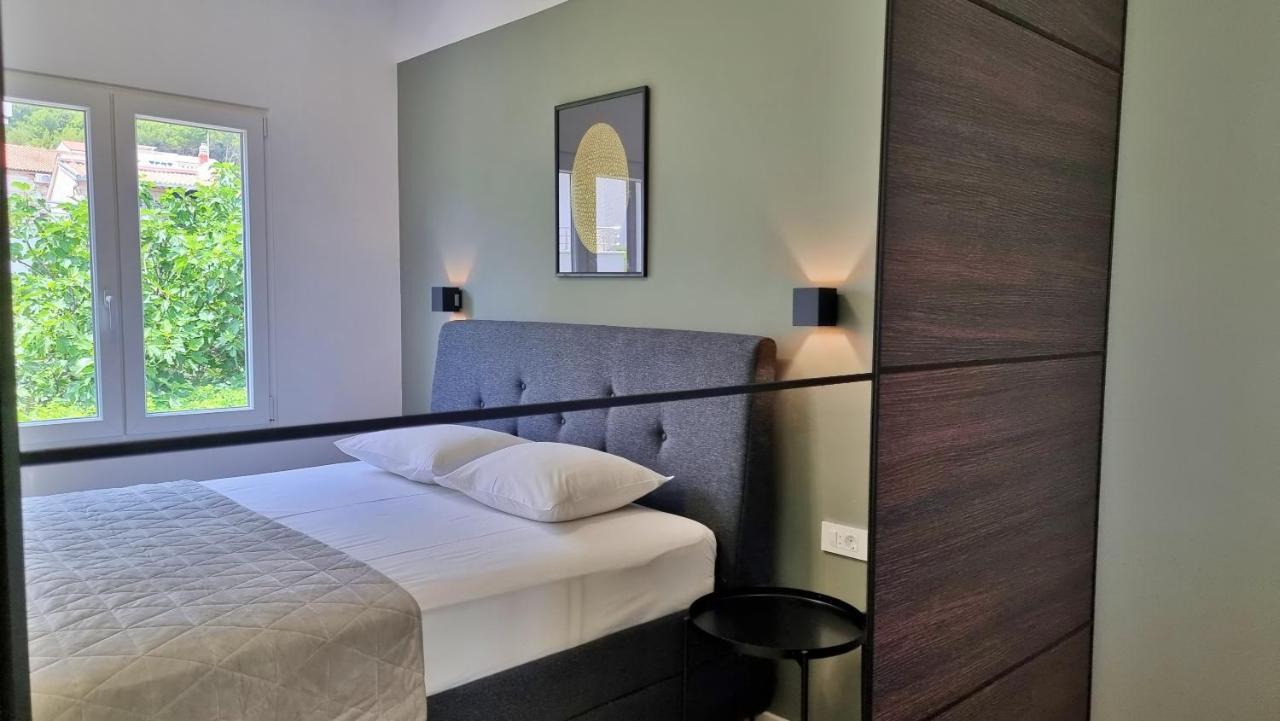 Apartment La Vie โอมิช ภายนอก รูปภาพ