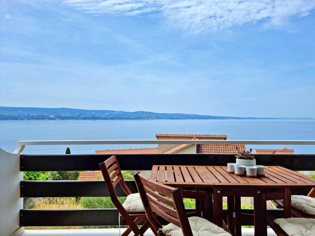 Apartment La Vie โอมิช ภายนอก รูปภาพ