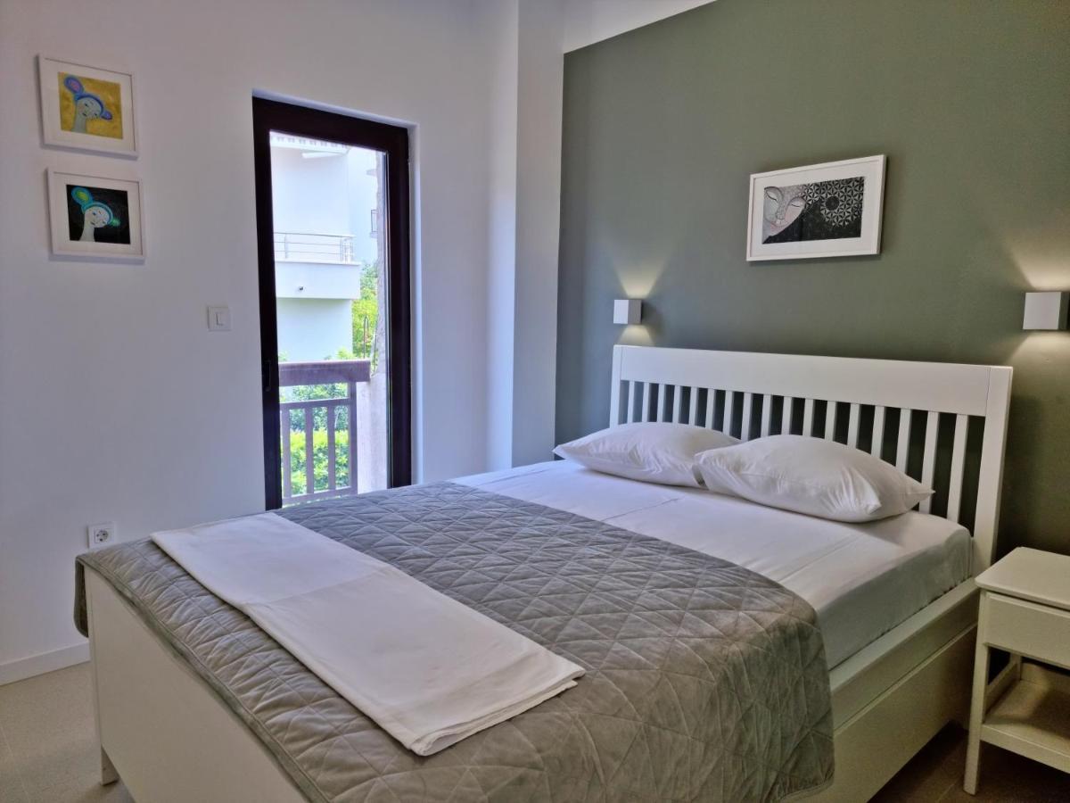 Apartment La Vie โอมิช ภายนอก รูปภาพ